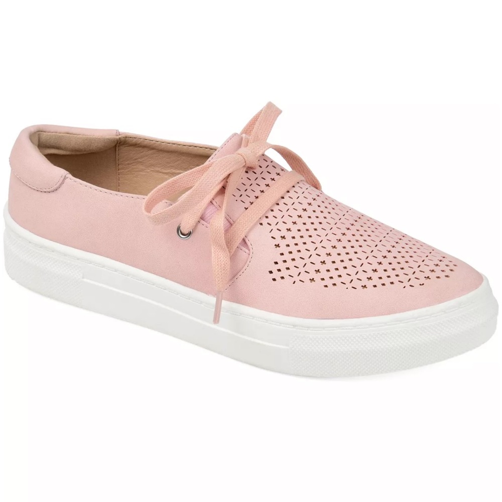 Journee Collection Comfort Shantel